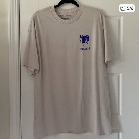 Tour Merch Heated T-shirts 2023 - Picture 5 of 5